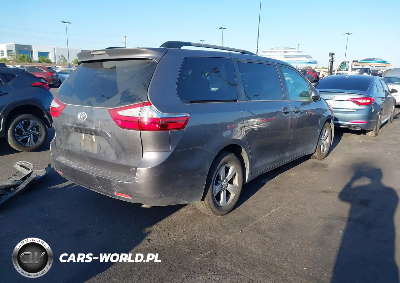 2017 Toyota Sienna Le 8 Passenger VIN:5TDKZ3DC9HS875414 - 4