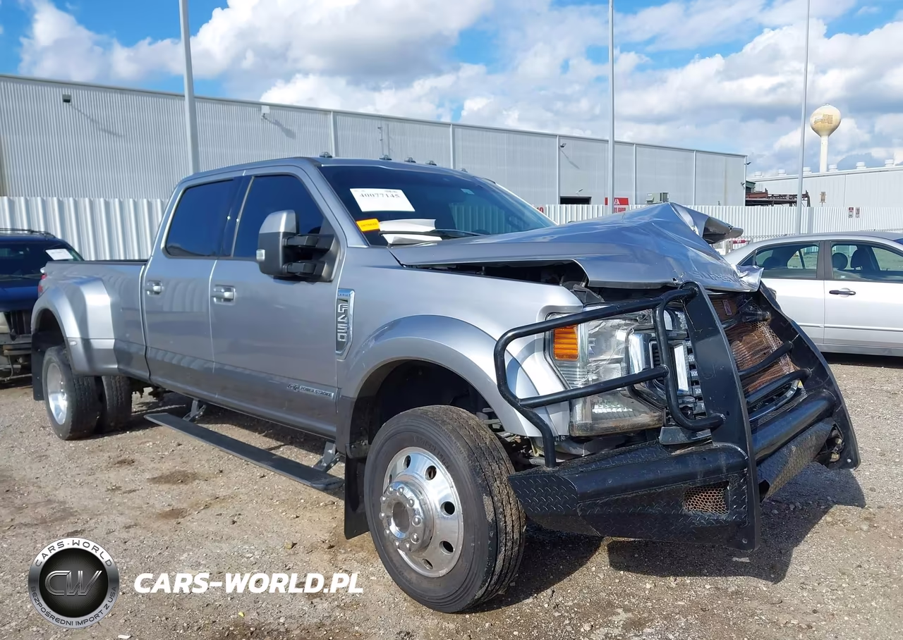 2022 Ford F-450 Lariat