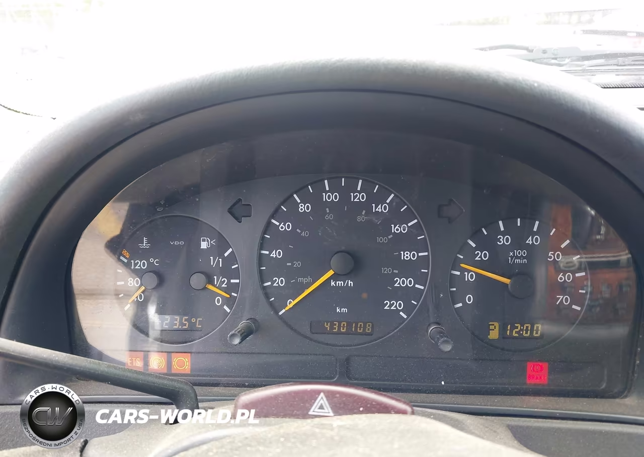 2021 Nissan Versa Sv VIN:3N1CN8EV8ML890244 - 7
