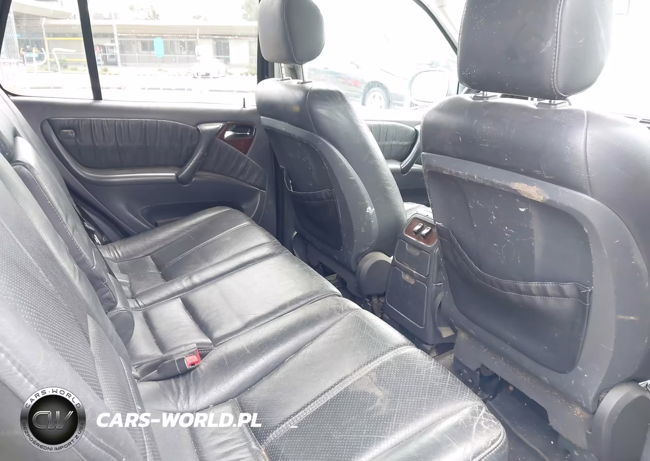 2021 Nissan Versa Sv VIN:3N1CN8EV8ML890244 - 8