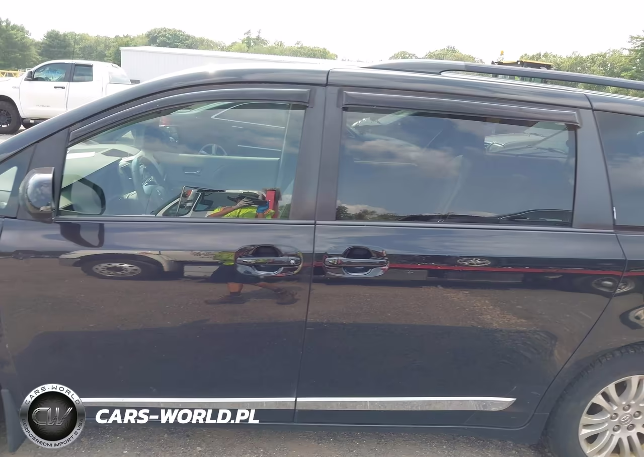 2014 Toyota Sienna Xle V6 8 Passenger VIN:5TDYK3DC3ES476170 - 15
