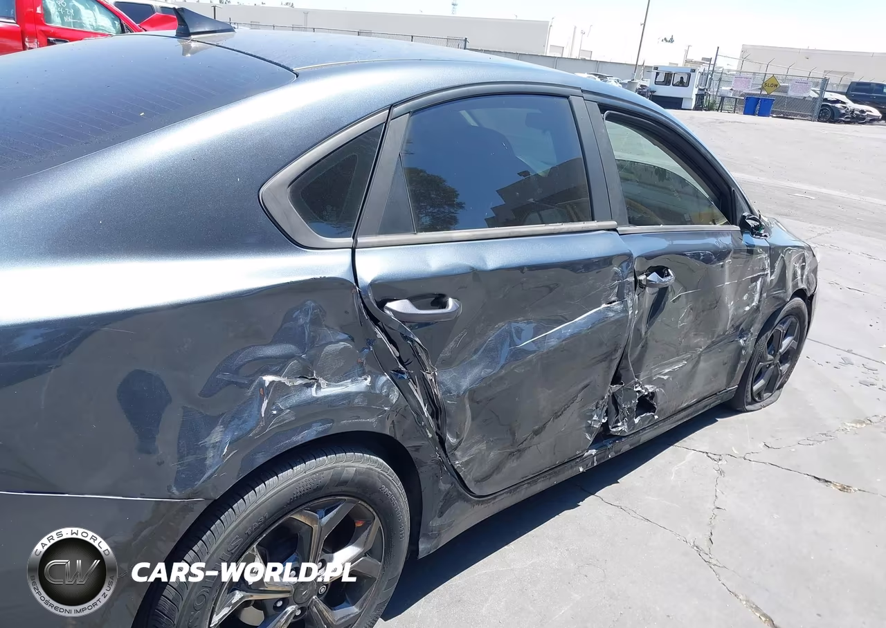 2019 Kia Forte Lxs VIN:3KPF24AD5KE126653 - 12