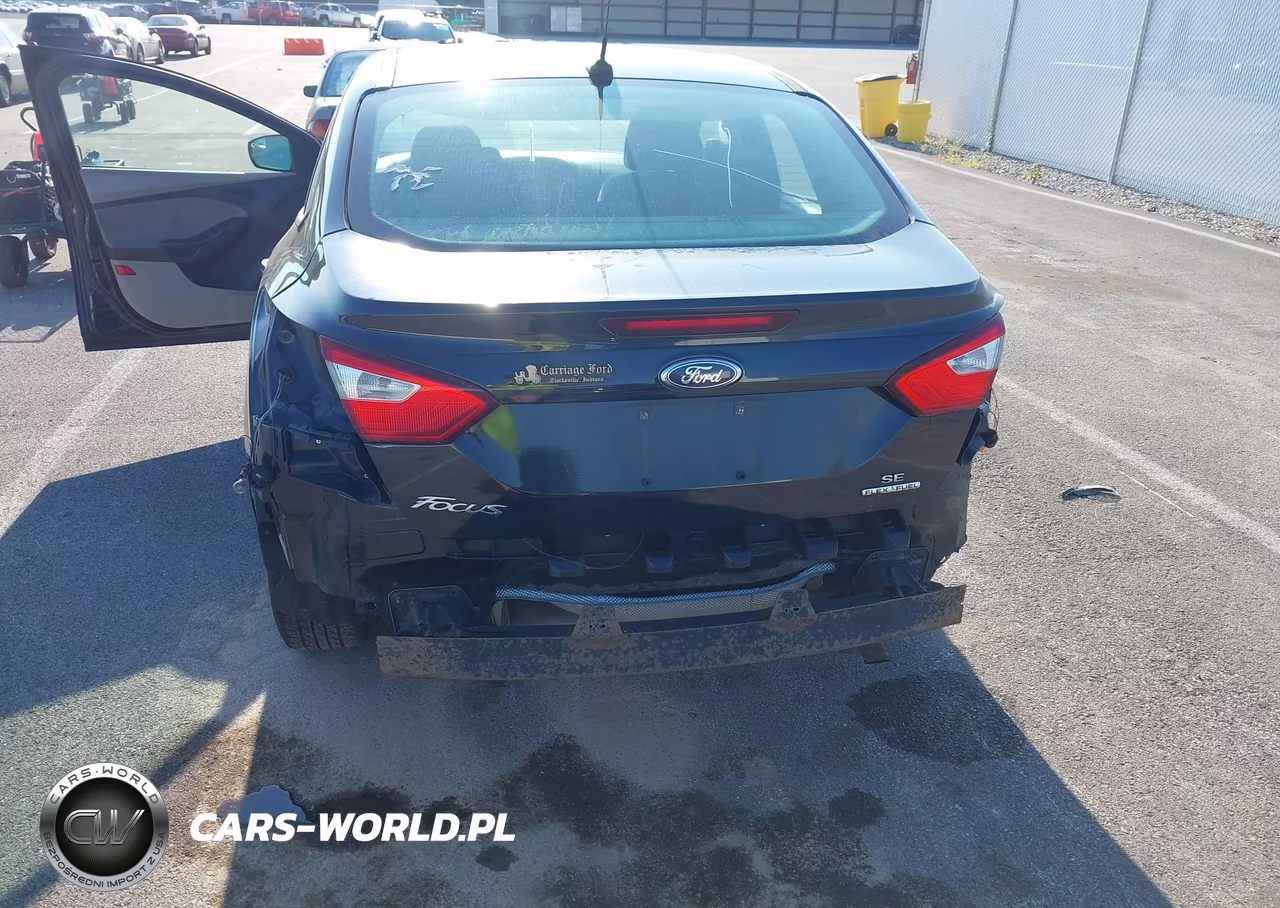 2012 Ford Focus Se VIN:1FAHP3F21CL427995 - 6