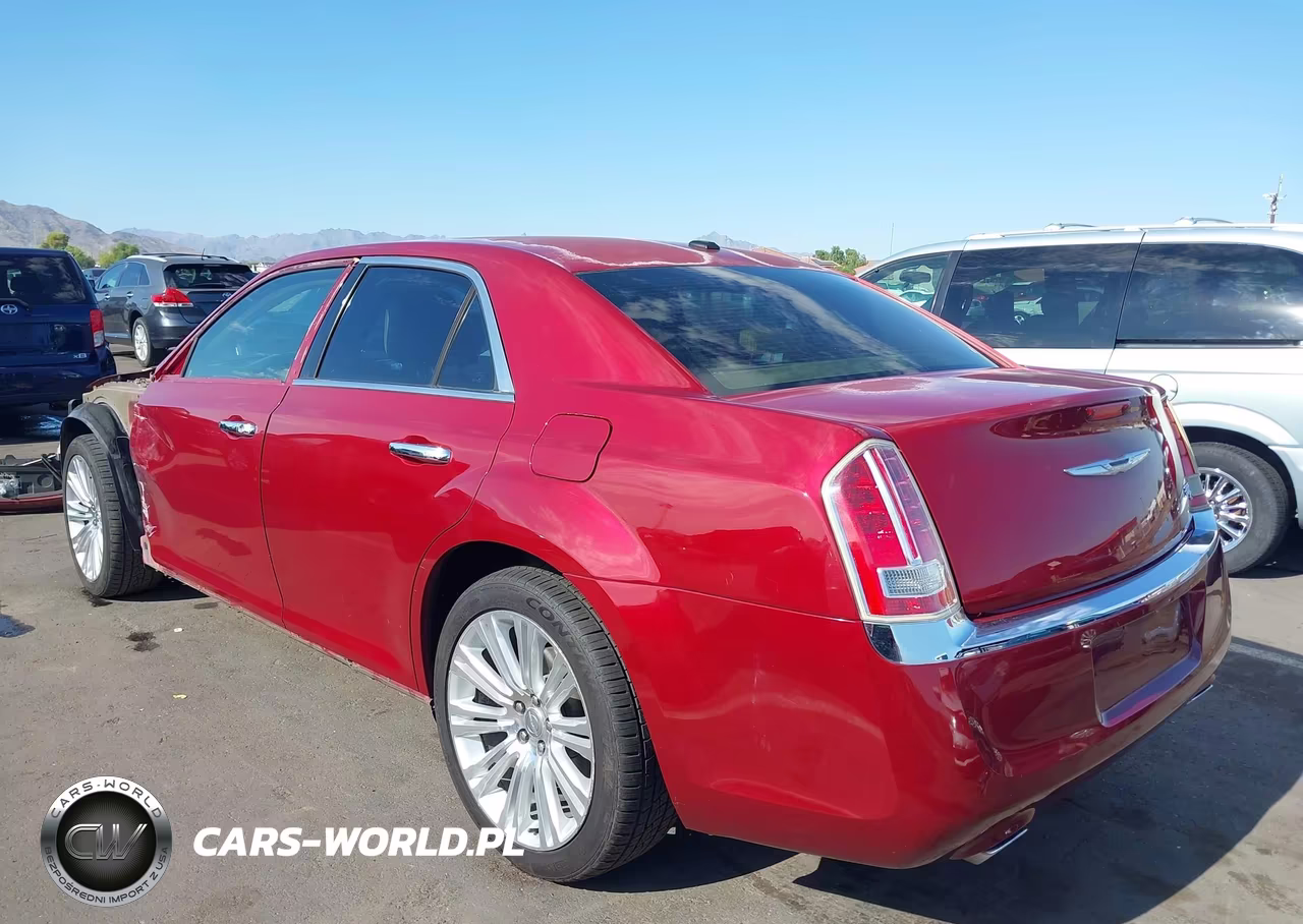 2011 Chrysler 300C VIN:2C3CA6CT8BH529749 - 3