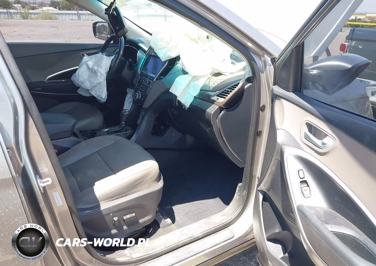 2017 Hyundai Santa Fe Sport 2.0T Ultimate VIN:5XYZW4LA8HG420385 - 5