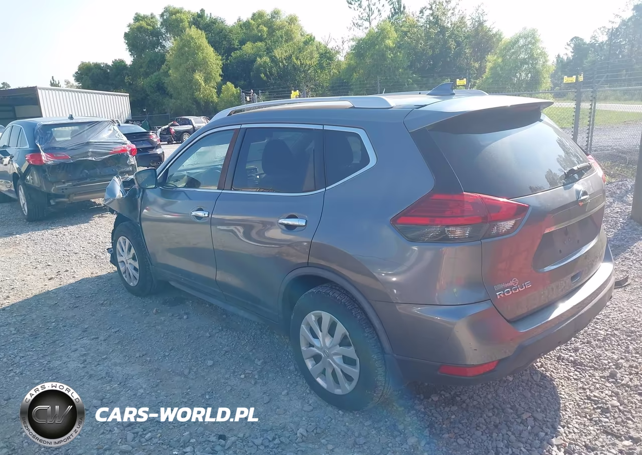 2017 Nissan Rogue S VIN:JN8AT2MT9HW402169 - 3