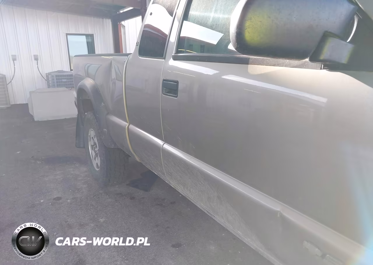 2002 Chevrolet S-10 Ls VIN:1GCCT19W628175553 - 6