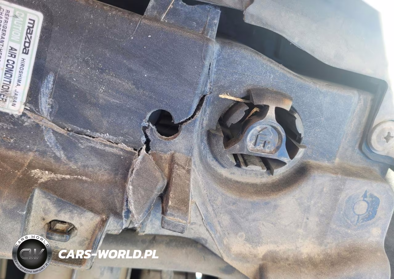NISSAN SENTRA VIN:3N1CB51DX6L481184 - 16