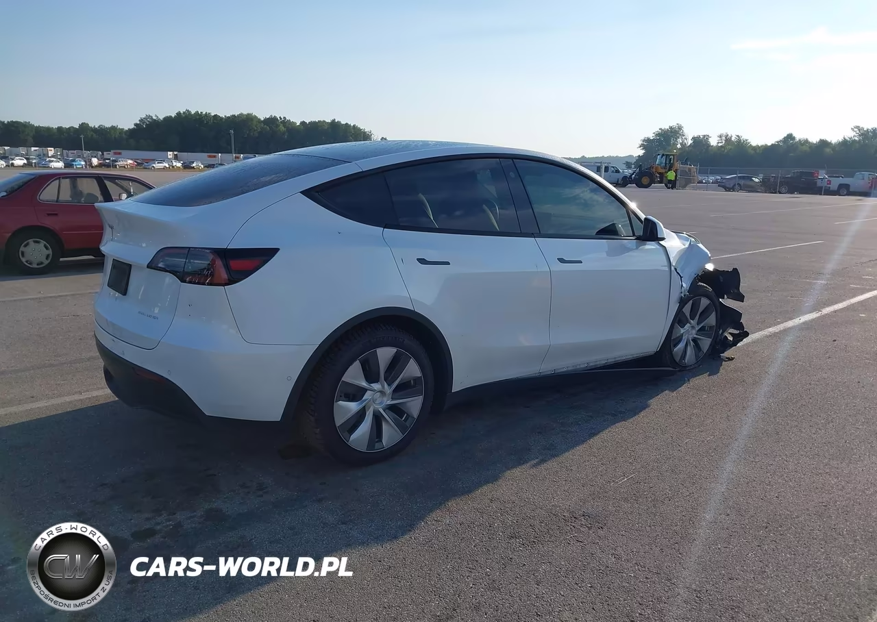 2022 Tesla Model Y Long Range Dual Motor All-Wheel Drive VIN:7SAYGDEEXNF357966 - 4