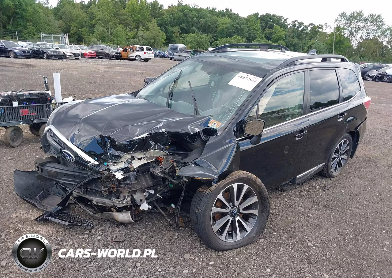 2017 Subaru Forester 2.0Xt Touring VIN:JF2SJGTC4HH500813 - 2
