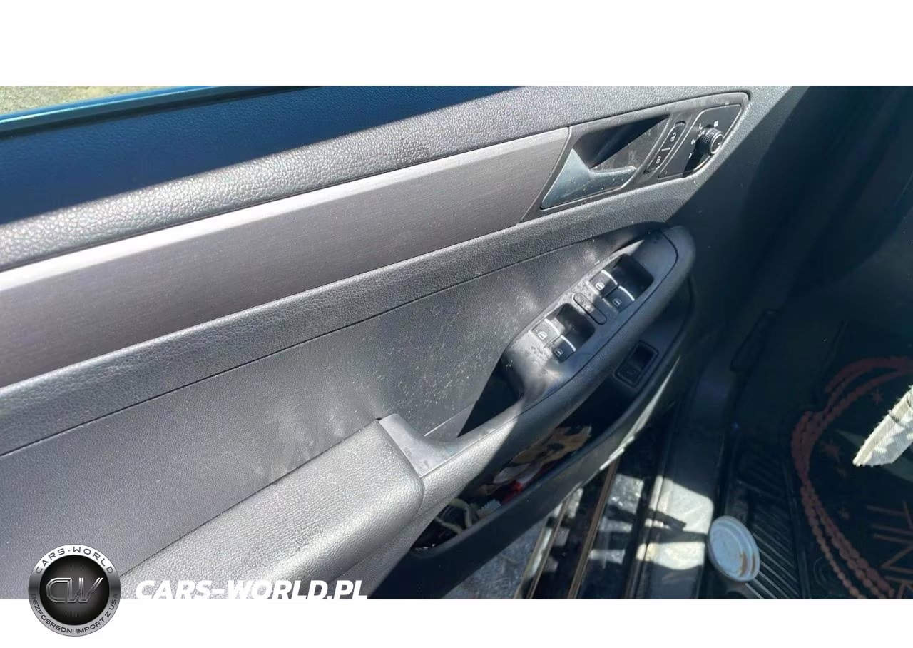 2019 Chevrolet Malibu Lt VIN:1G1ZD5ST3KF220693 - 15