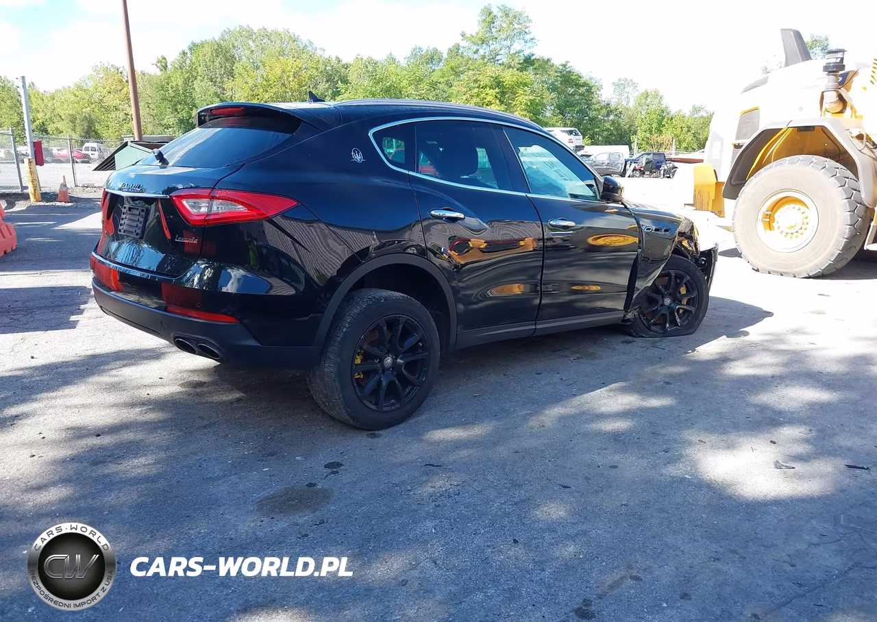 2018 Maserati Levante S VIN:ZN661YUA6JX279163 - 4