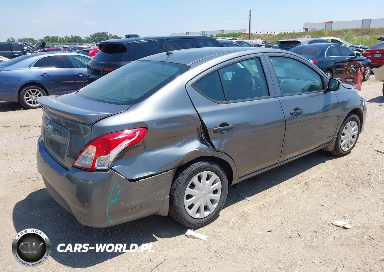 2017 Nissan Versa S-S Plus-Sv-Sl VIN:3N1CN7AP3HL831061 - 4