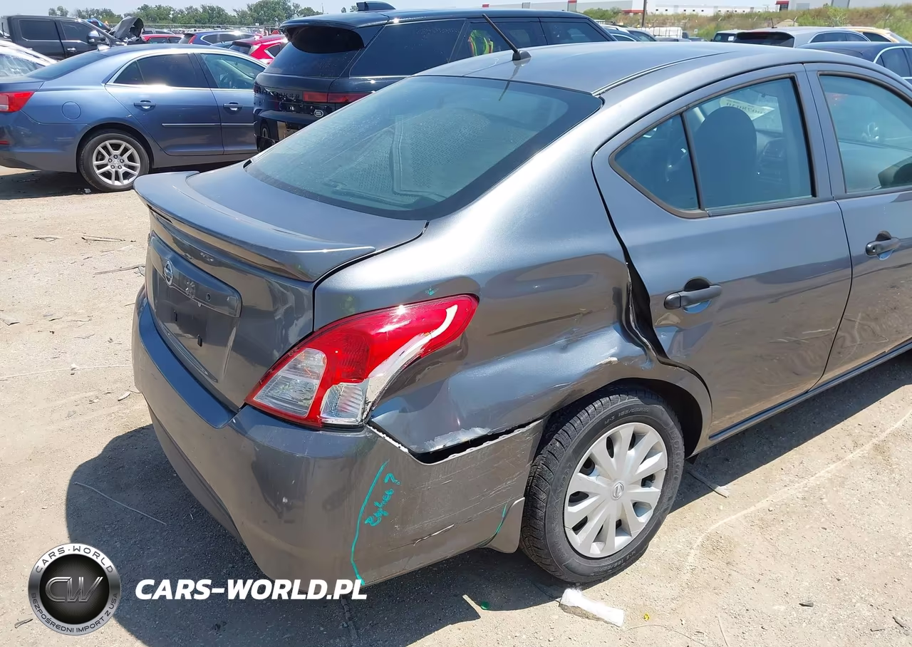 2017 Nissan Versa S-S Plus-Sv-Sl VIN:3N1CN7AP3HL831061 - 6