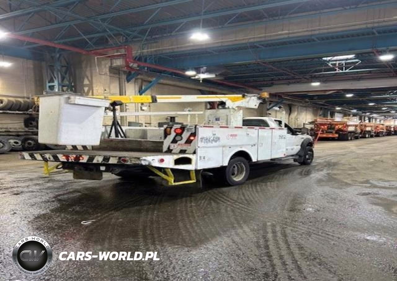 2006 Ford F-550 Chassis Xl-Xlt VIN:1FDAF56PX6EC67139 - 4