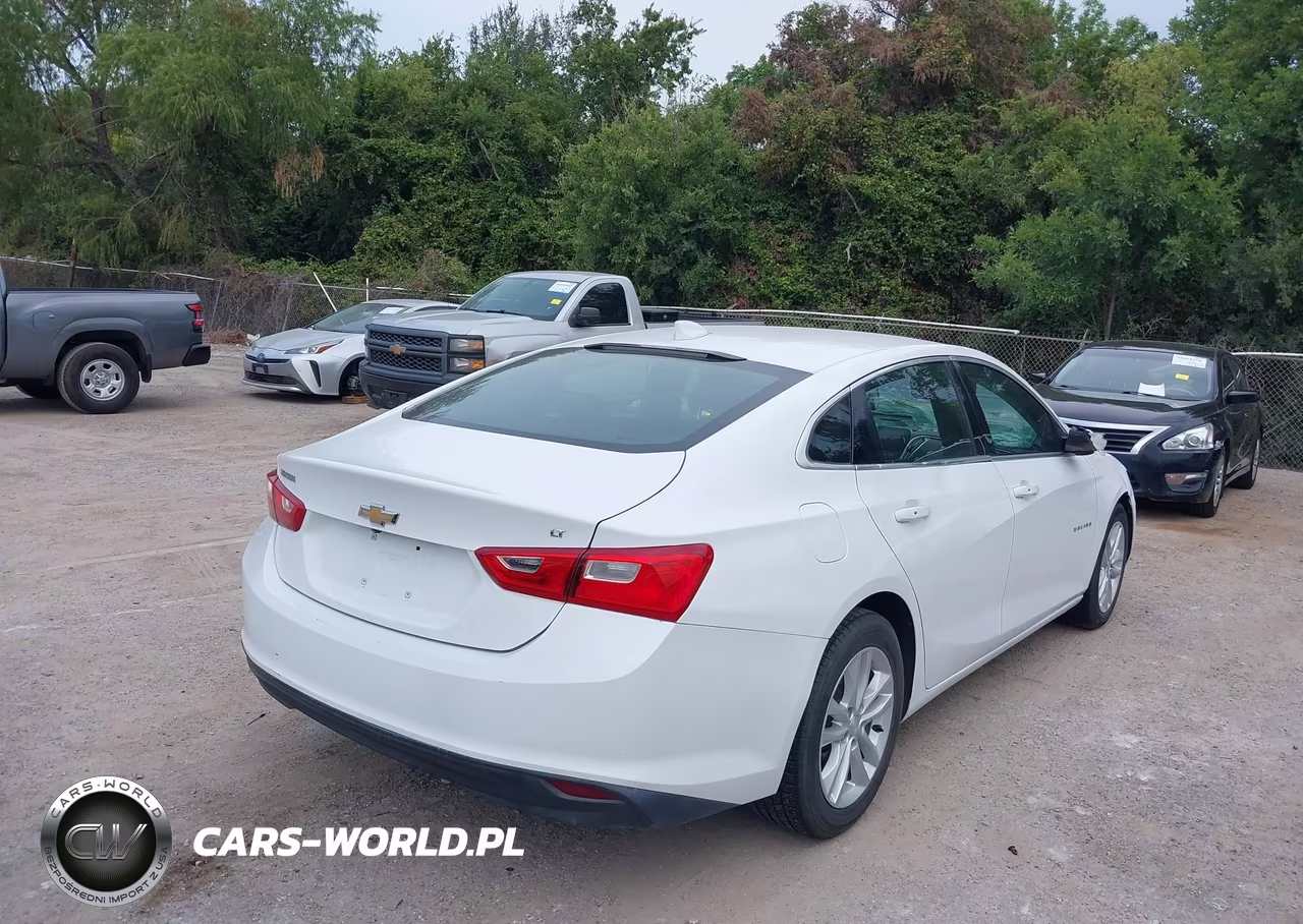 2017 Chevrolet Malibu 1Lt VIN:1G1ZE5ST3HF214575 - 4