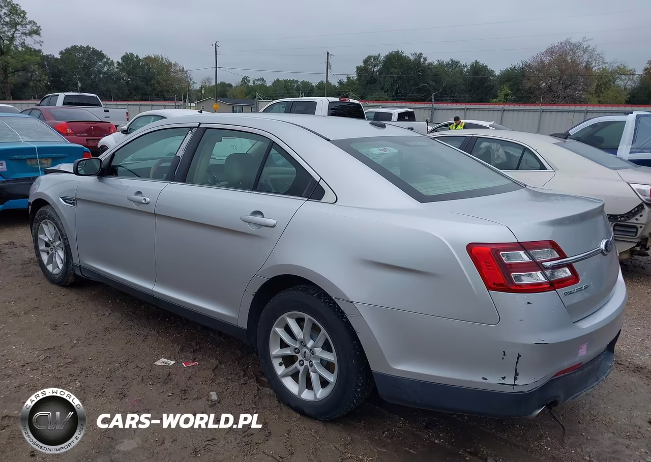 FORD TAURUS VIN:1FAHP2D81DG114957 - 3