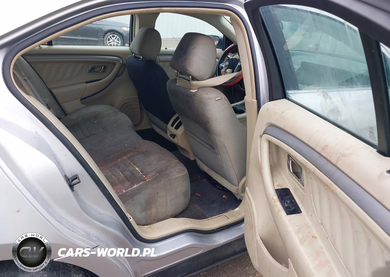 FORD TAURUS VIN:1FAHP2D81DG114957 - 8