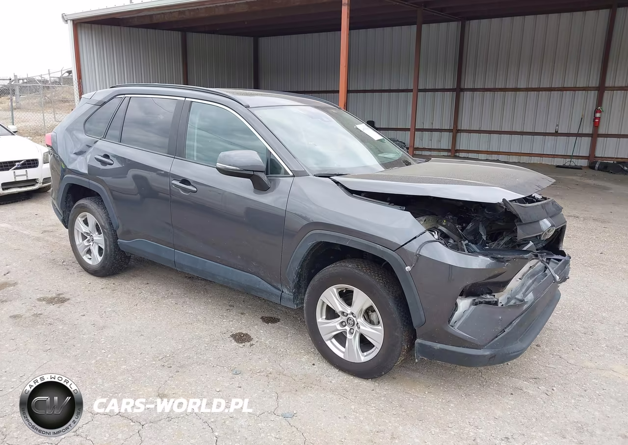 2020 Toyota Rav4 Xle – zdjęcie 1 z 17