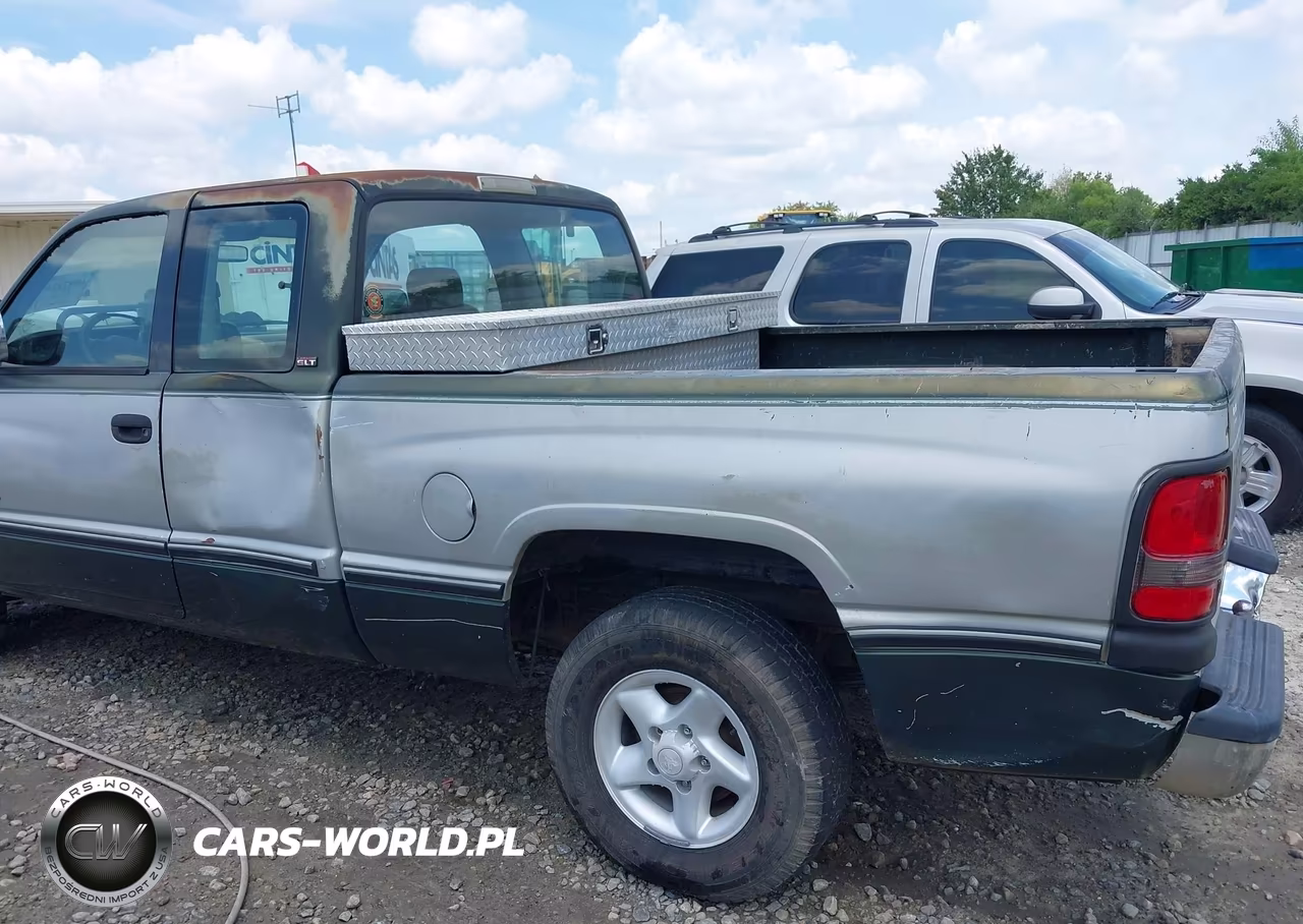 1996 Dodge Ram 1500 VIN:3B7HC13Z5TG133668 - 6