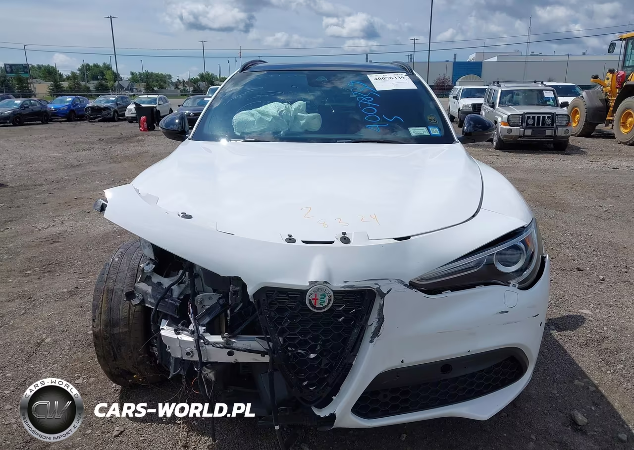 2022 Alfa Romeo Stelvio Veloce Ti Awd VIN:ZASPAKBN1N7D41865 - 11