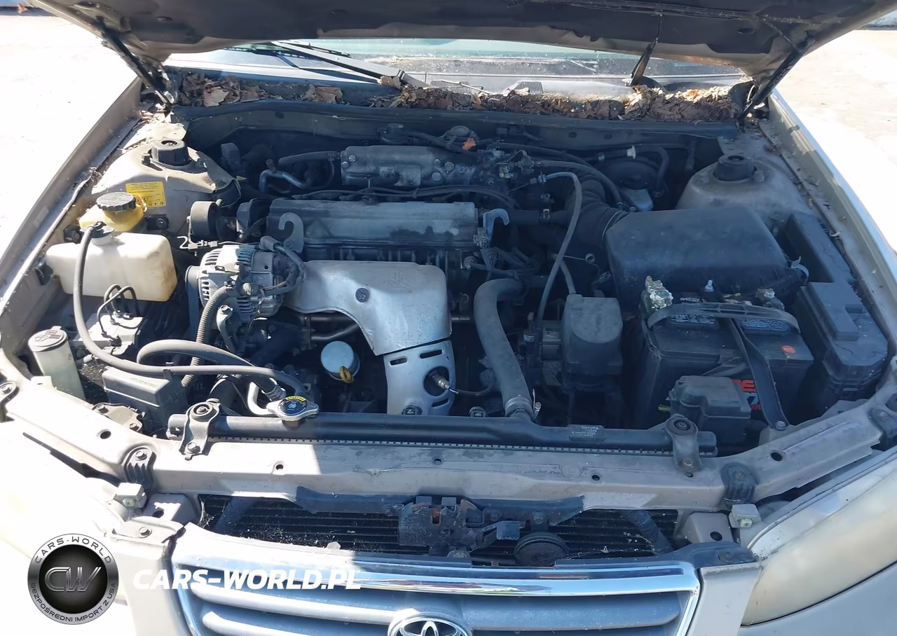 2000 Toyota Camry Le VIN:JT2BG28K3Y0427361 - 10