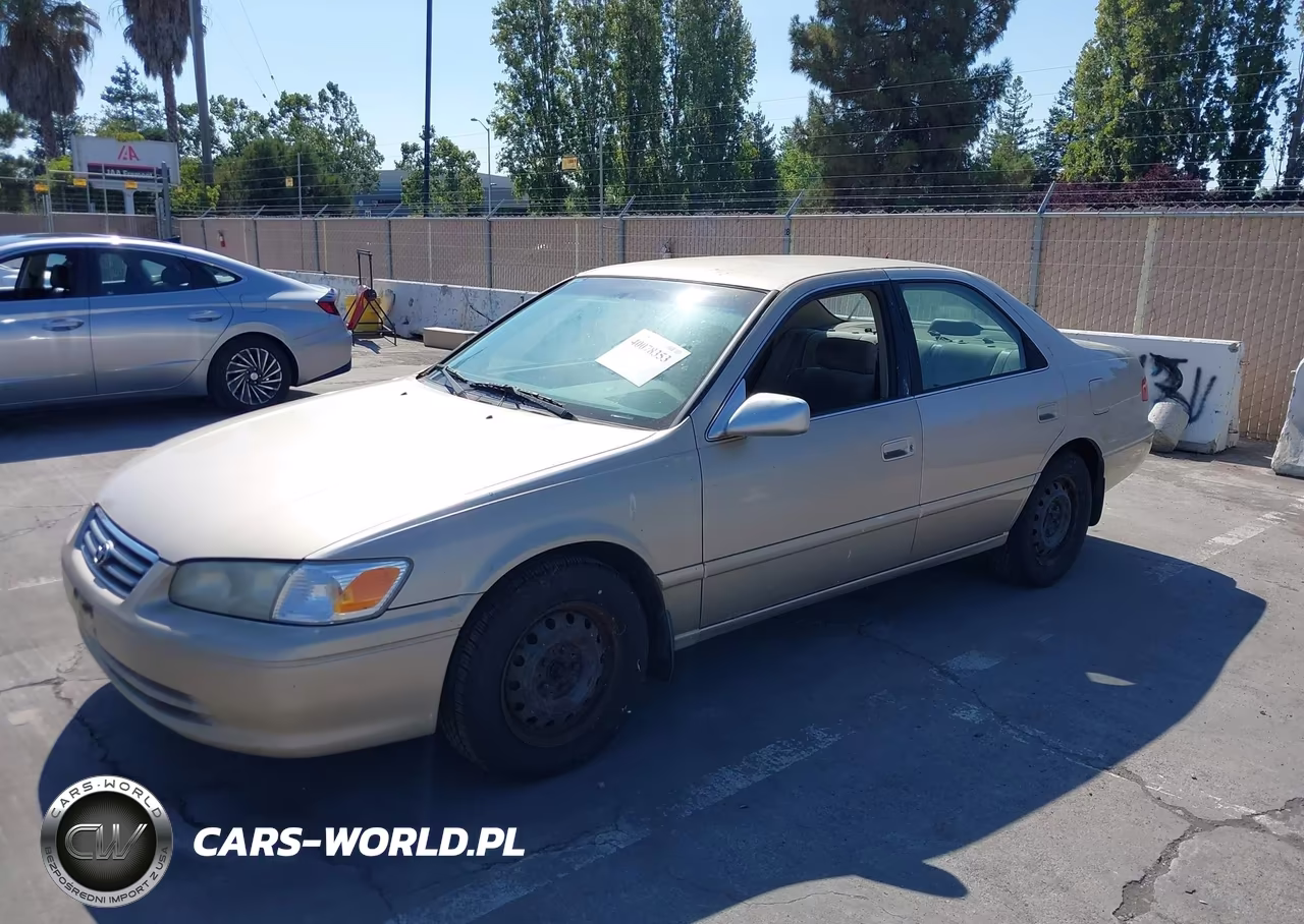 2000 Toyota Camry Le VIN:JT2BG28K3Y0427361 - 2