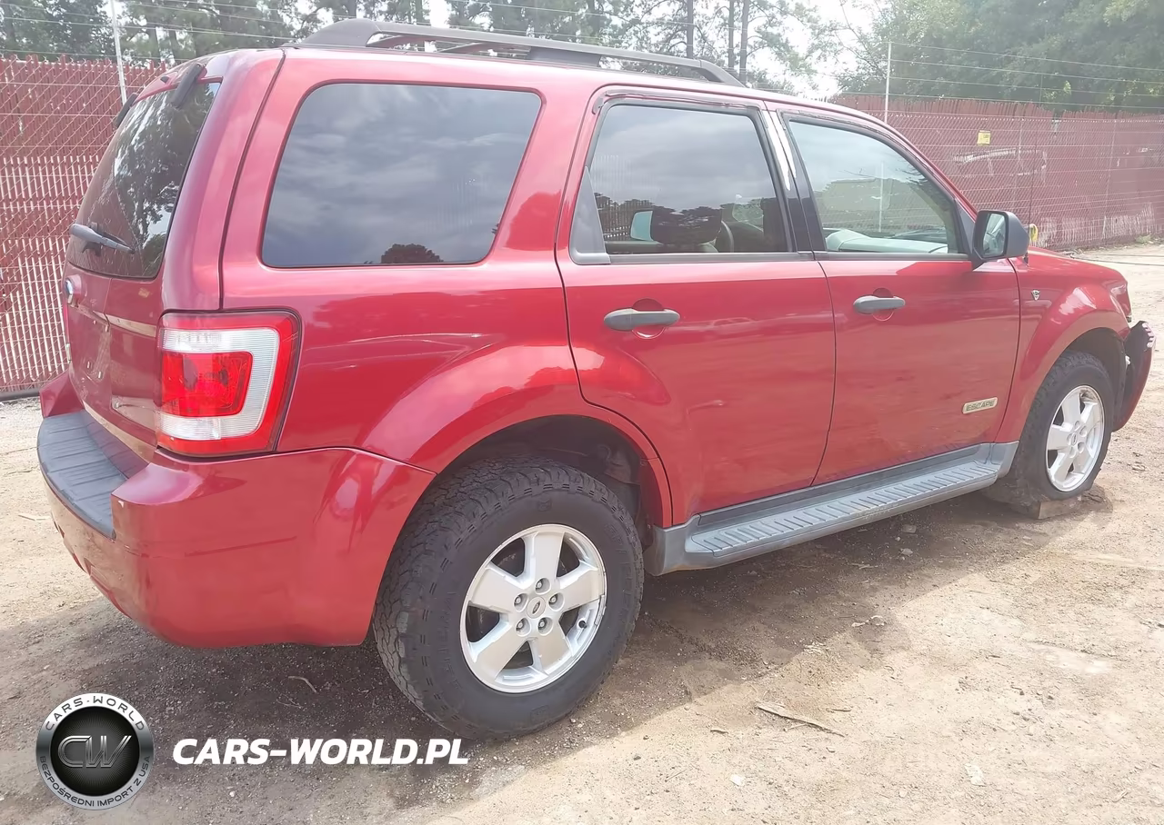 2008 Ford Escape Xlt VIN:1FMCU03188KA14472 - 4