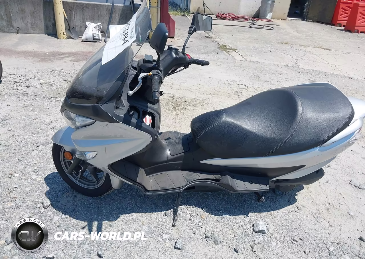 2014 Suzuki Uh200 VIN:MLCCH41A3E1600844 - 9