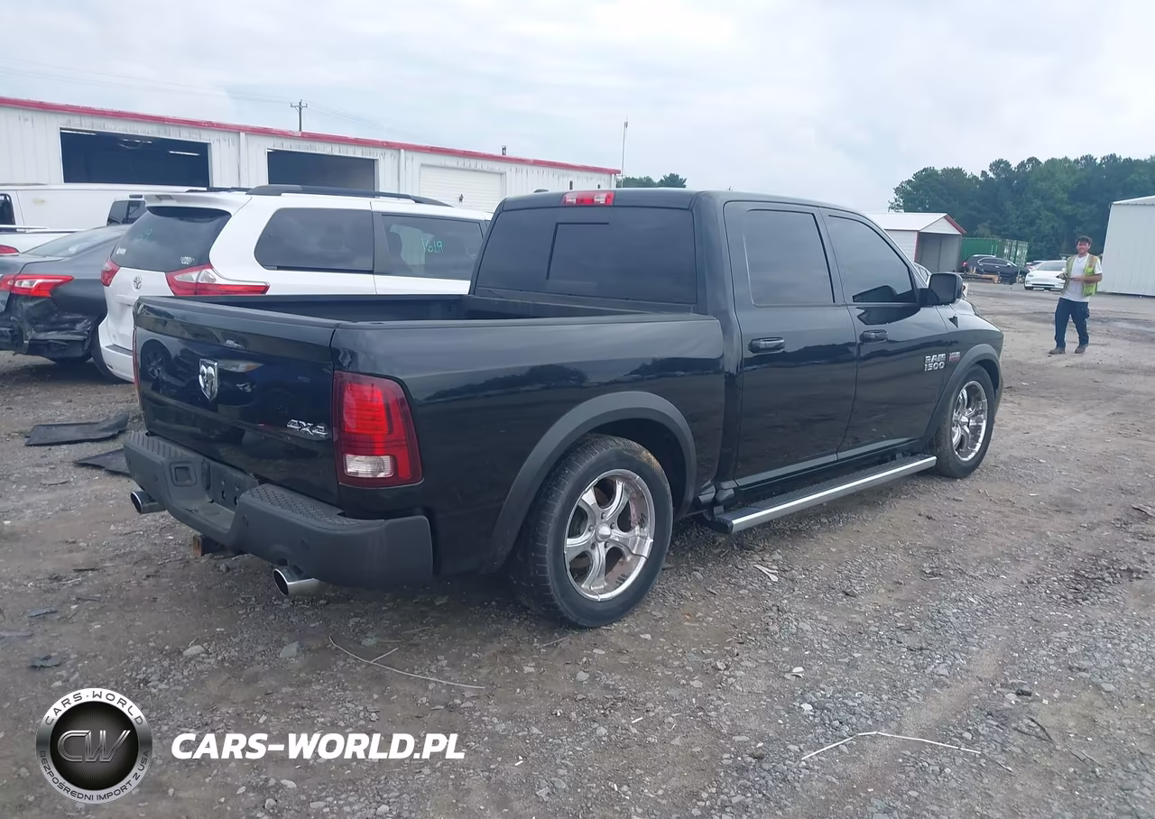 2013 Ram 1500 Sport VIN:1C6RR7MT5DS570832 - 4