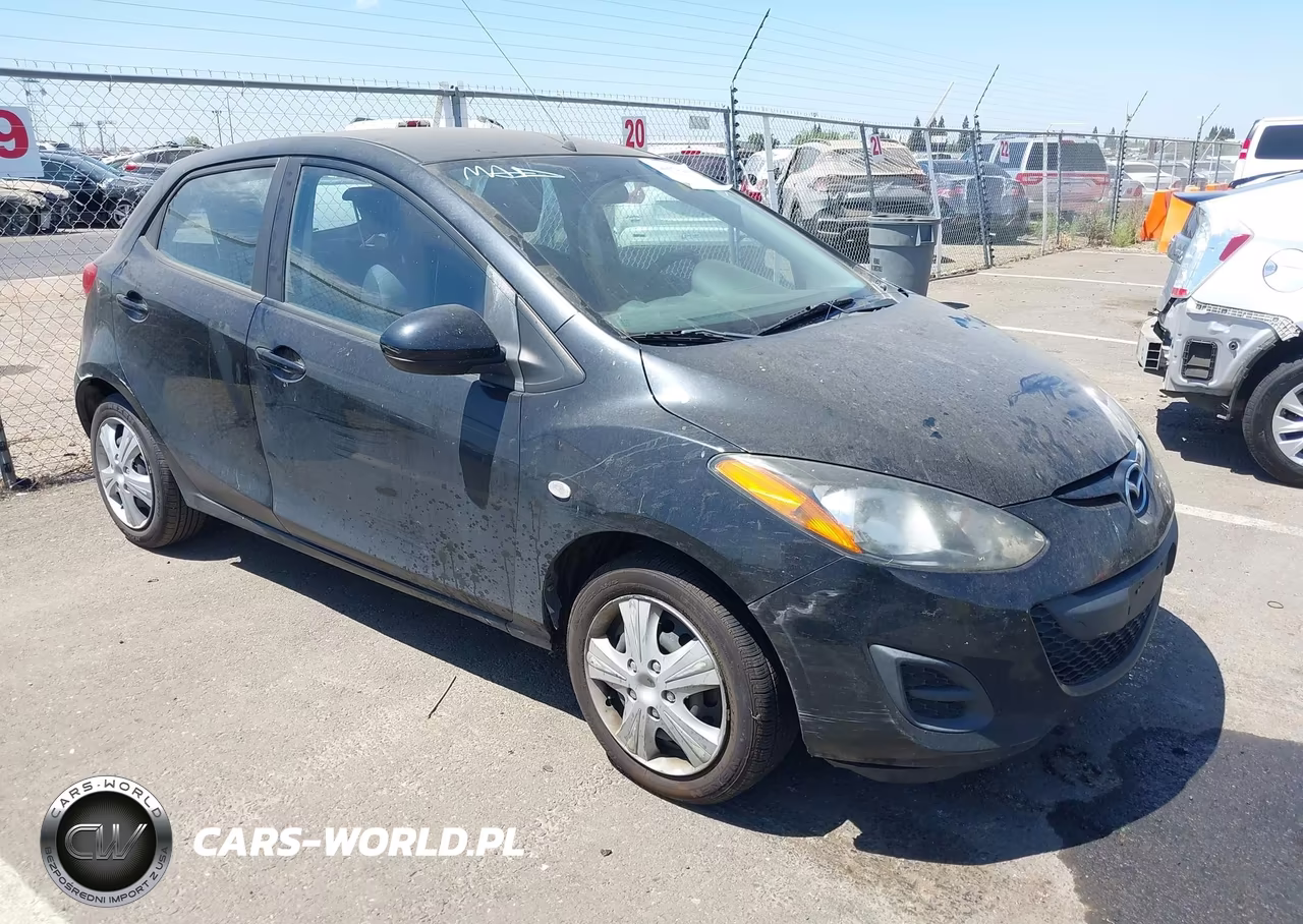 2014 Mazda Mazda2 Sport – zdjęcie 1 z 11