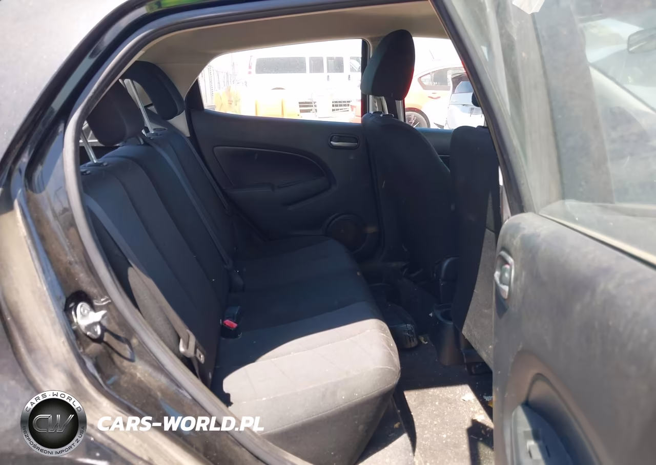 2014 Mazda Mazda2 Sport VIN:JM1DE1KY9E0178699 - 8