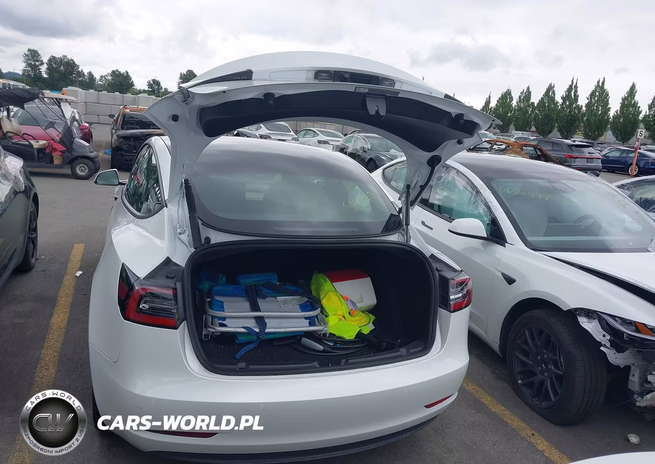 2017 Volvo Xc60 T5 Dynamic VIN:YV440MRR1H2076169 - 6