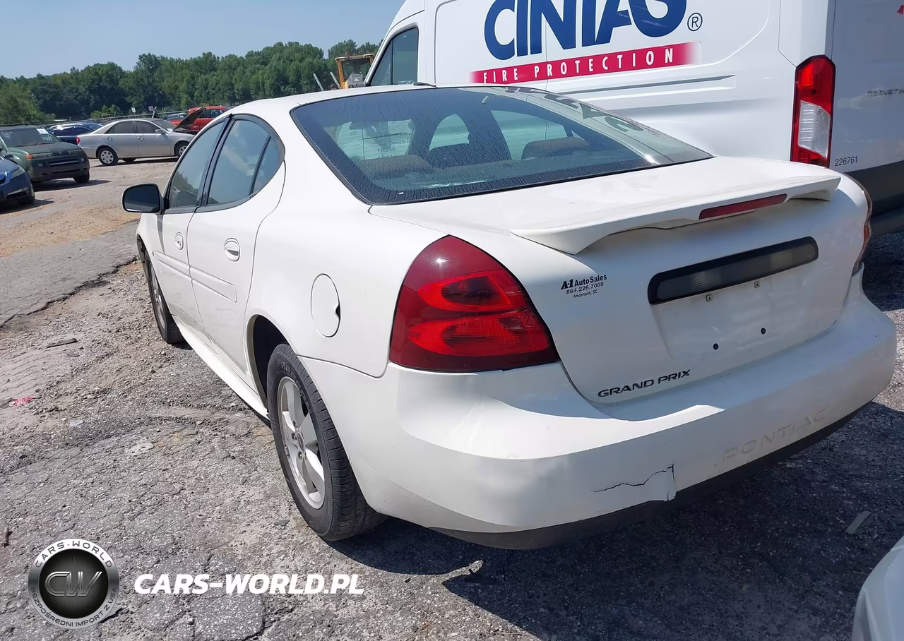 2006 Pontiac Grand Prix VIN:2G2WP552561247447 - 3