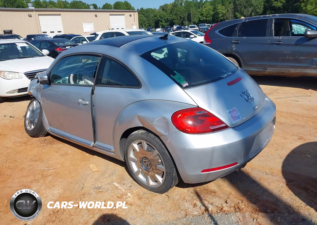 2012 Volkswagen Beetle 2.5L VIN:3VWHP7AT5CM654930 - 3