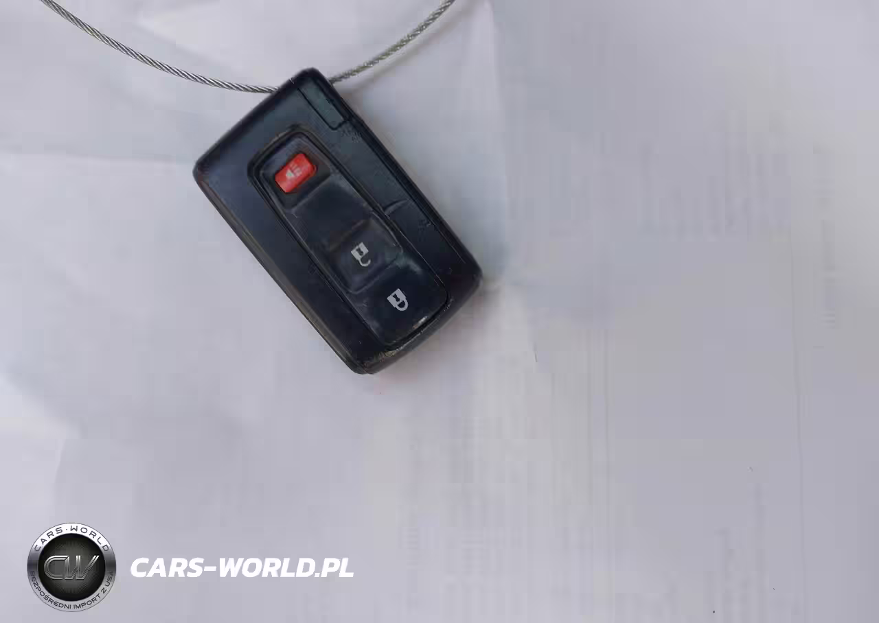 2008 Toyota Prius Touring VIN:JTDKB20UX83323967 - 11
