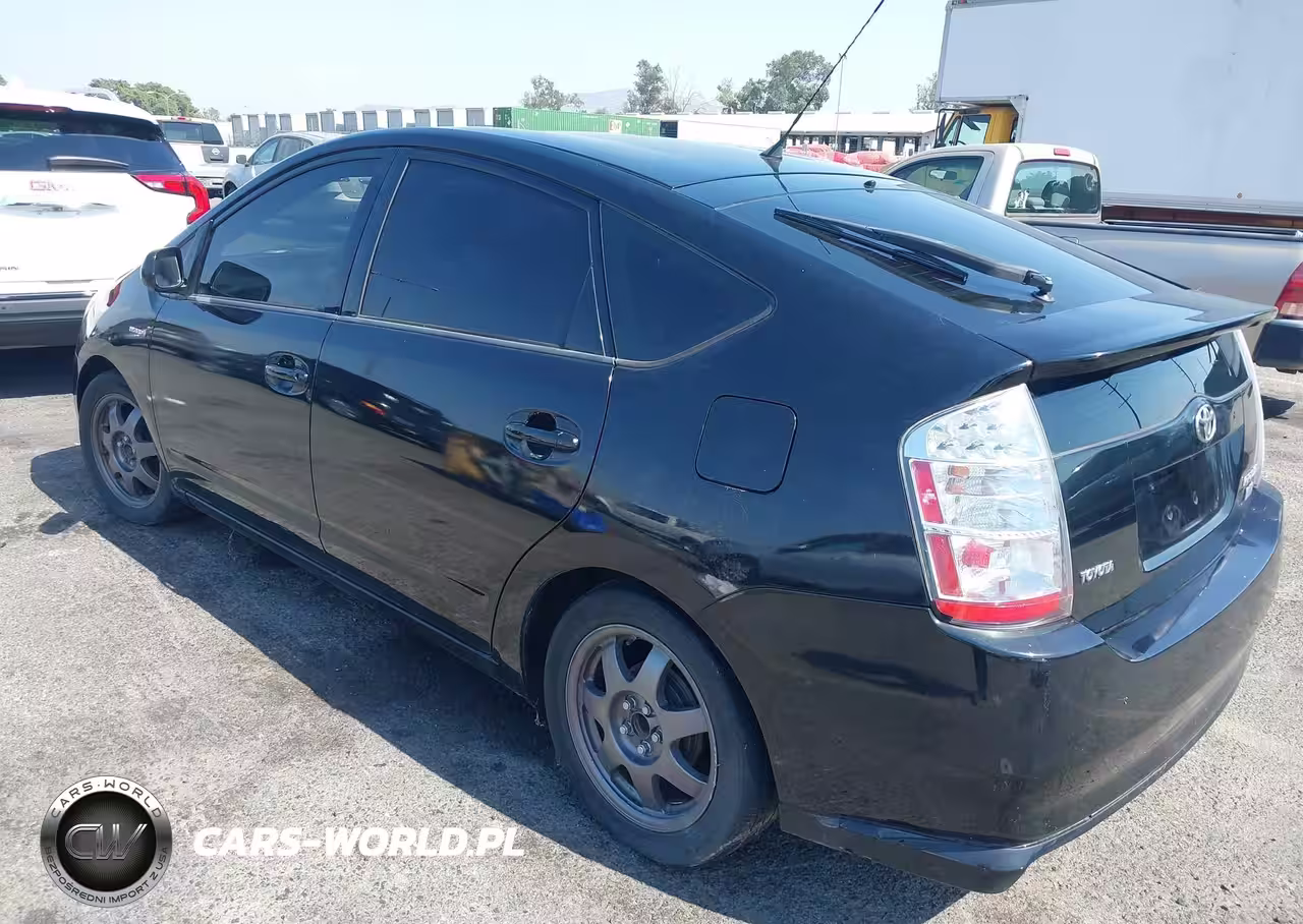 2008 Toyota Prius Touring VIN:JTDKB20UX83323967 - 3