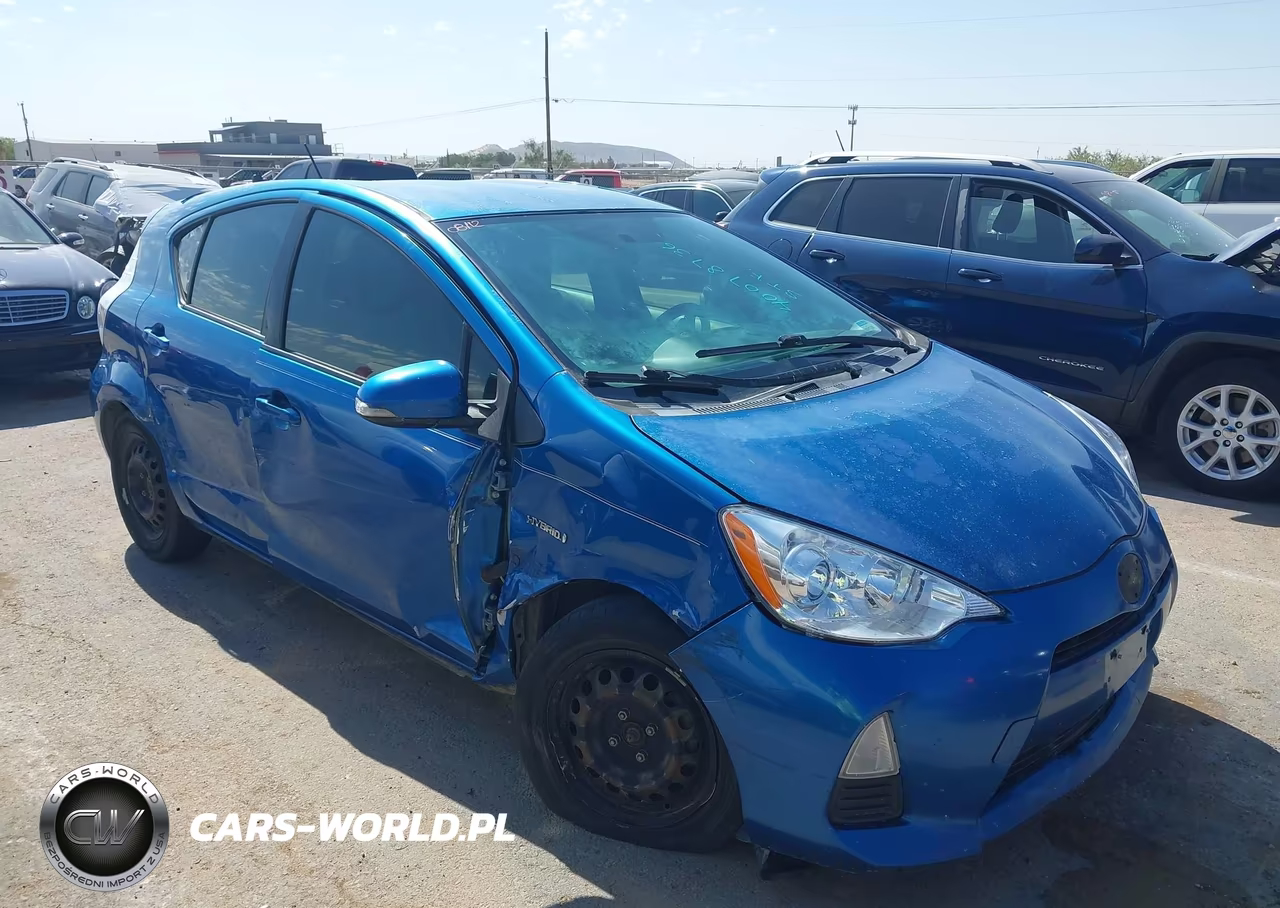 2013 Toyota Prius C One