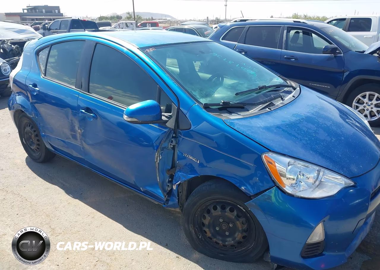 2013 Toyota Prius C One VIN:JTDKDTB33D1532607 - 6