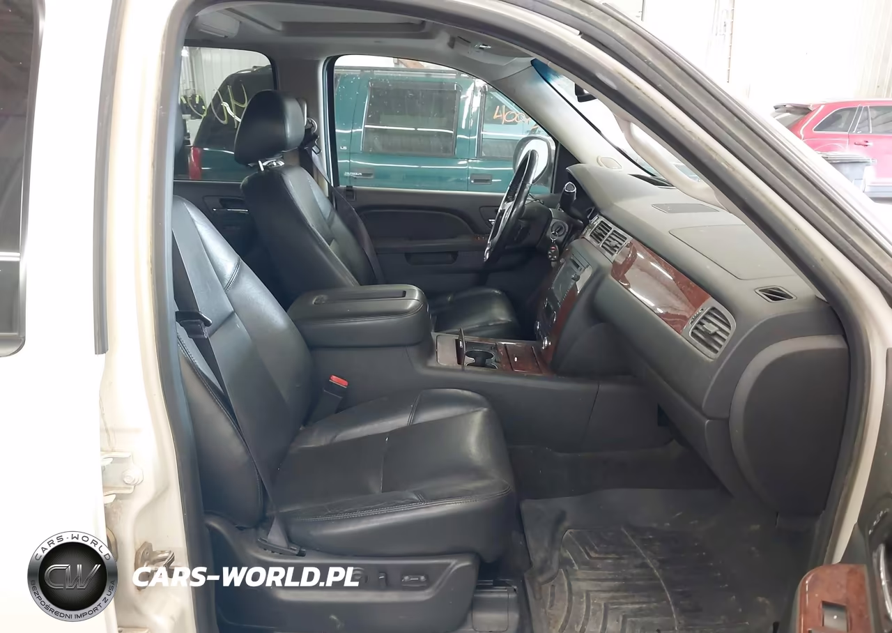2013 Chevrolet Suburban 1500 Ltz VIN:1GNSKKE70DR346272 - 5