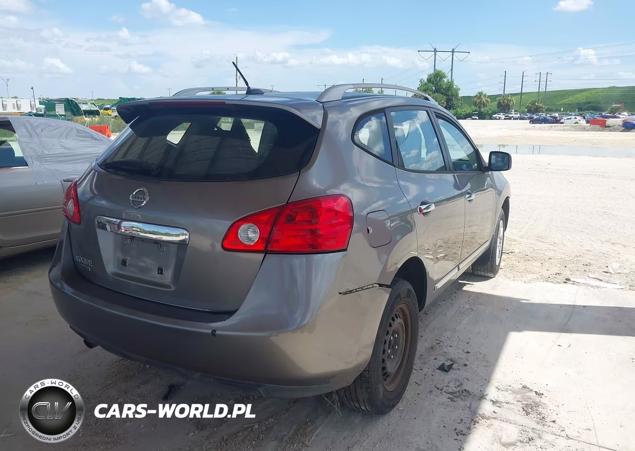 2014 Nissan Rogue Select S VIN:JN8AS5MT8EW622063 - 4