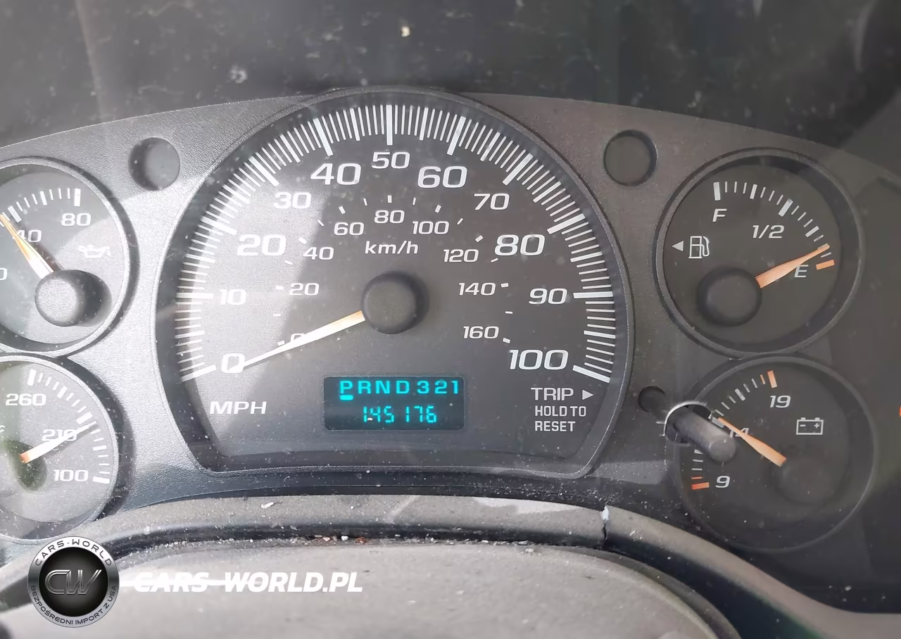 2004 Chevrolet Express VIN:1GCGG25UX41117747 - 7