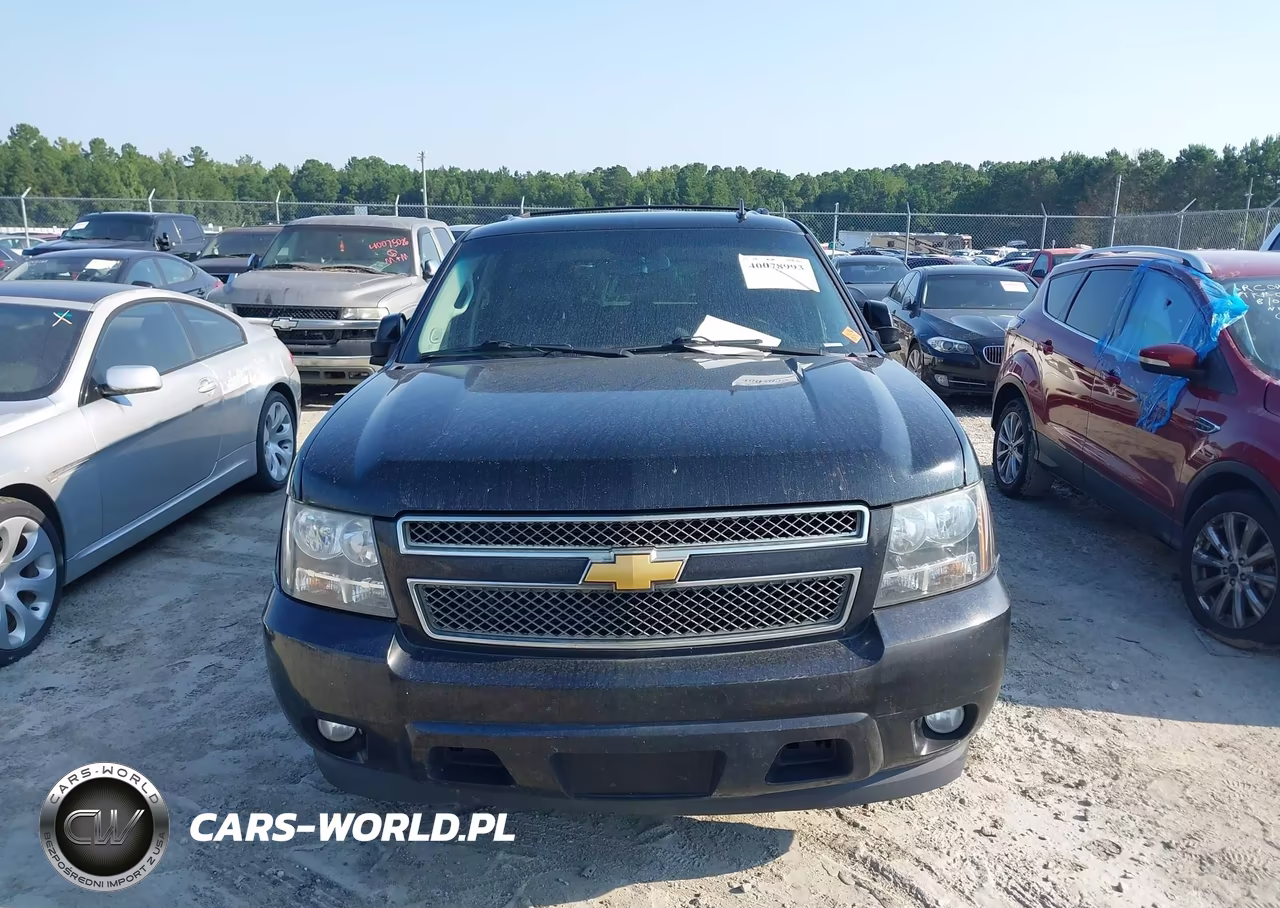 2013 Chevrolet Suburban 1500 Lt VIN:1GNSCJE04DR177321 - 12