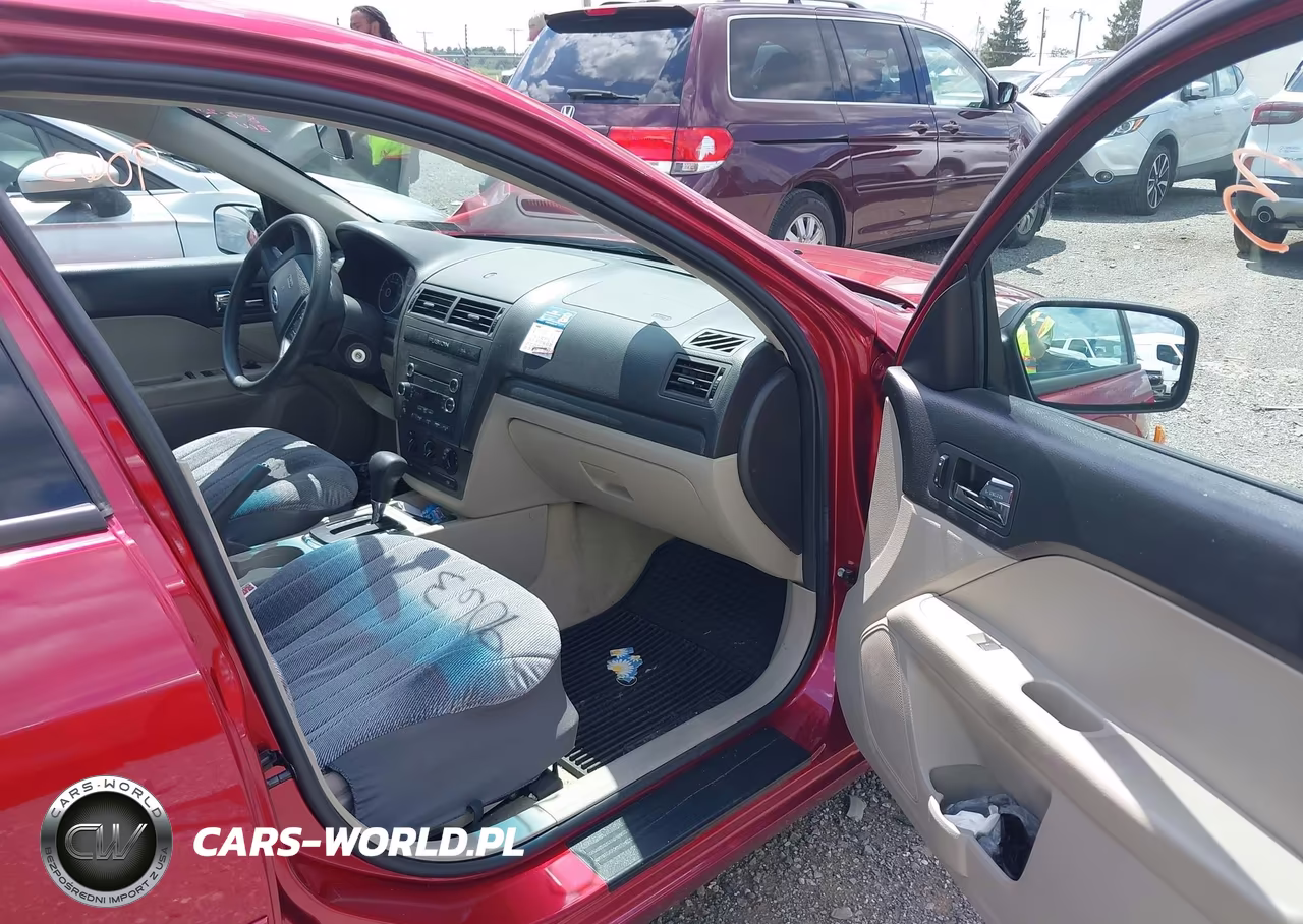 2009 Ford Fusion S VIN:3FAHP06Z39R109947 - 5