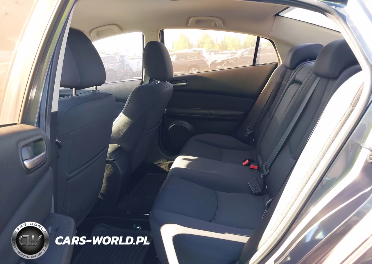 2011 Mazda Mazda6 I Sport VIN:1YVHZ8BH5B5M06592 - 8