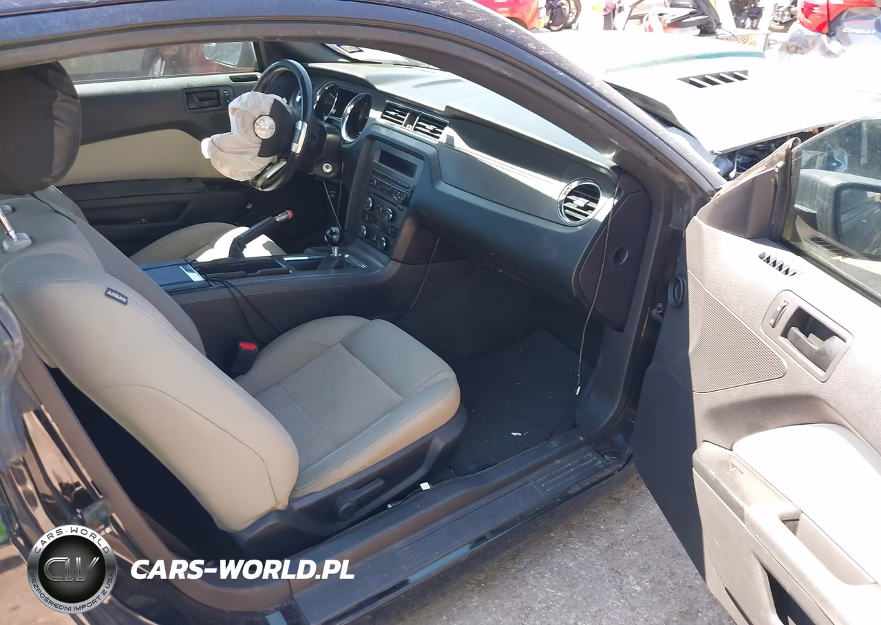 2014 Ford Mustang V6 VIN:1ZVBP8AM9E5316864 - 5