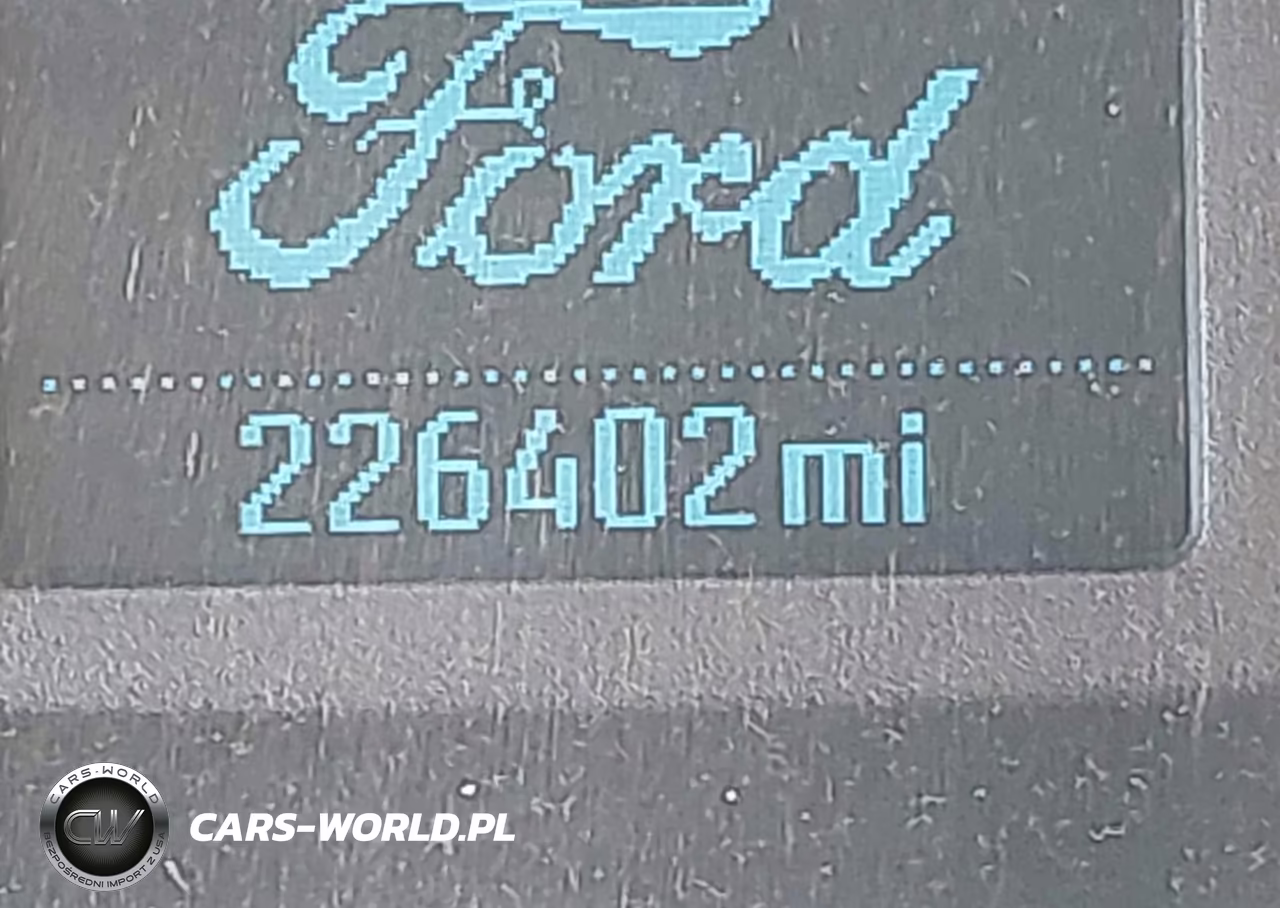 2018 Ford Transit-350 VIN:1FTBW3XG0JKB30491 - 15