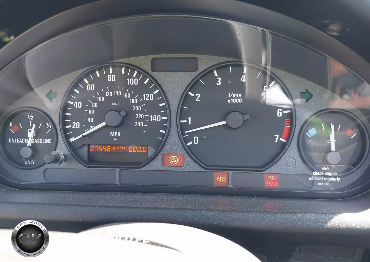 1998 BMW Z3 2.8 VIN:4USCJ3324WLC09948 - 7