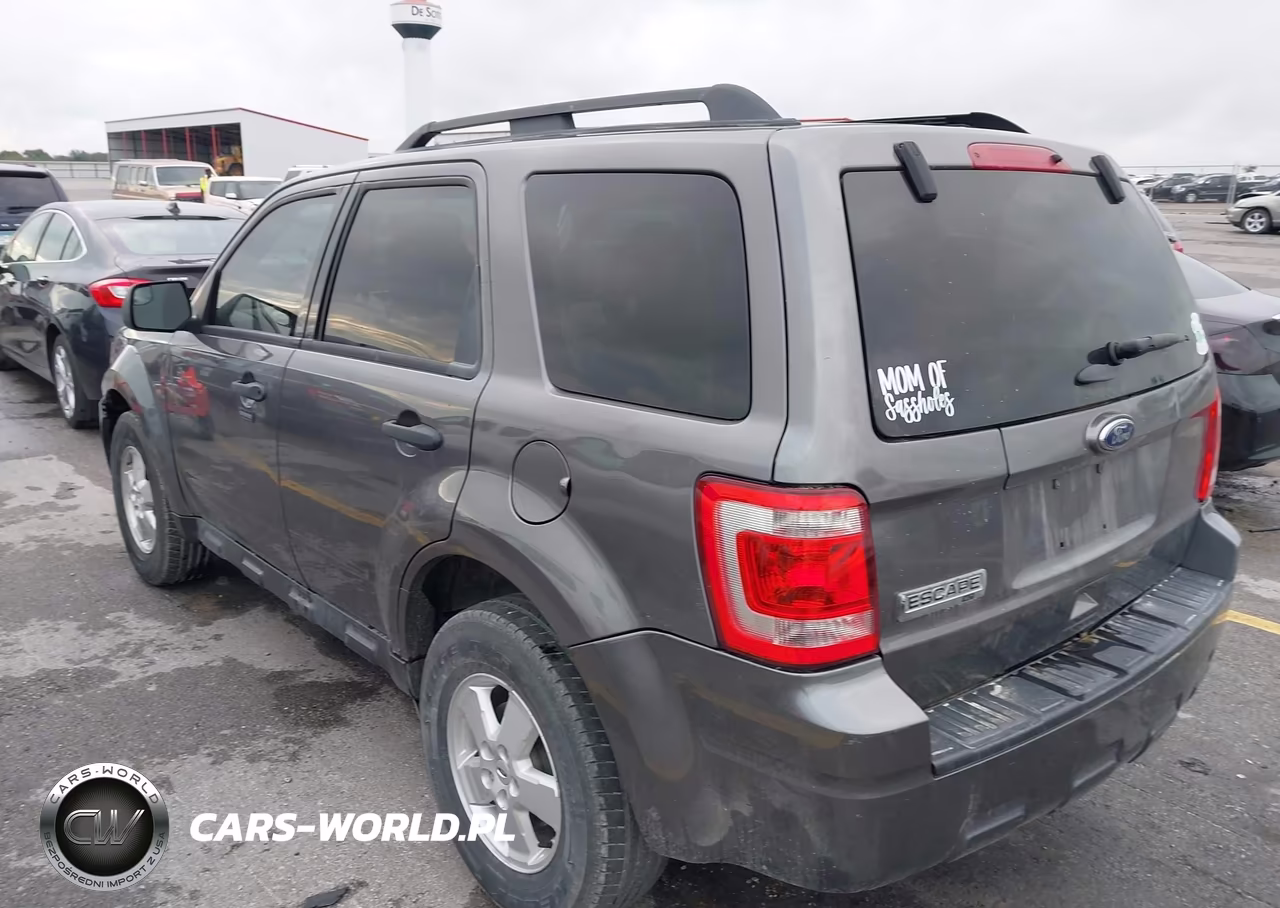 2012 Ford Escape Xlt VIN:1FMCU0D78CKB57739 - 3