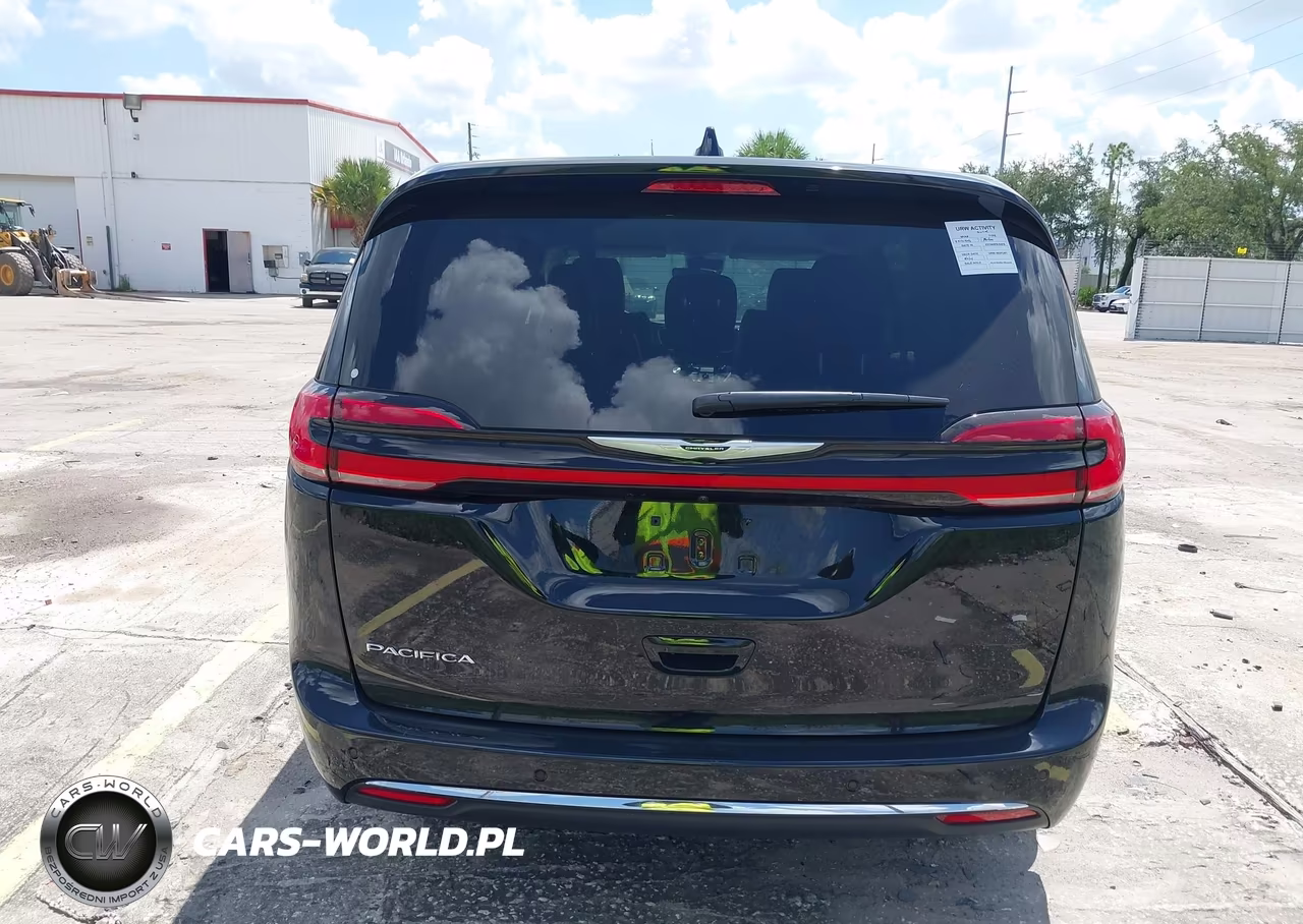2024 Chrysler Pacifica Touring L VIN:2C4RC1BG9RR128495 - 15